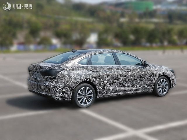 長安睿騁CC實(shí)車諜照曝光 或?qū)⒂谀甑咨鲜? border=
