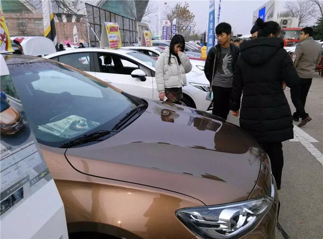 買車跑斷腿？NO！買車就找我！廣電車展如此多的優(yōu)勢(shì)你還不快來(lái)看